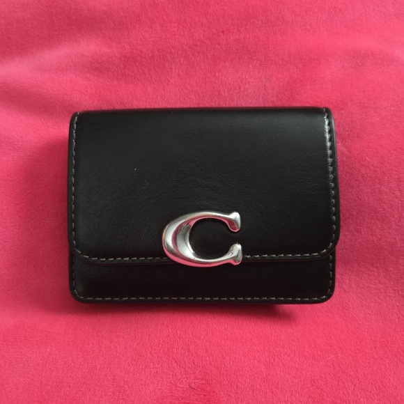 Coach Black Leather Card Holder with Silver Logo - Picture 3 of 12